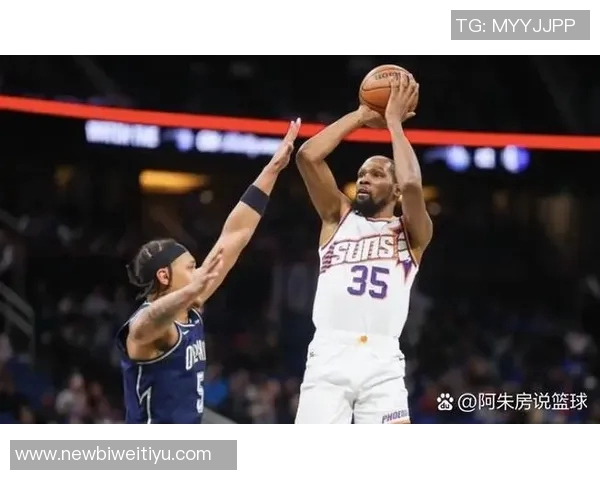 小桥三分失准表现低迷半场仅得4分2篮板正负值惨淡16 小桥三分失准表现低迷半场仅得4分2篮板正负值惨淡16