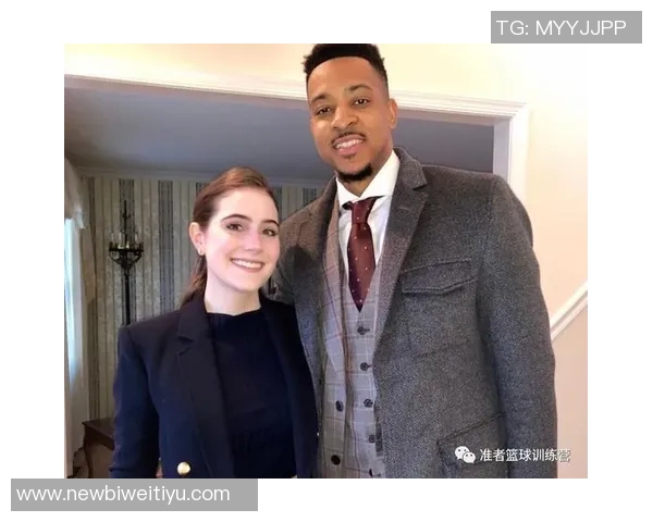 瑞幸咖啡携手开拓者G联盟混音队共创球衣广告合作新篇章