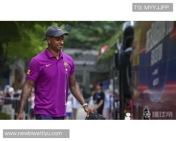 弗里克奖励巴萨球员两天假期拉什福德等人自发加练迎接挑战