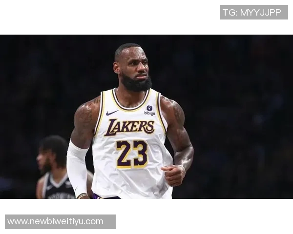 詹姆斯周二中午宣布退役实为广告宣传早有预兆引发热议