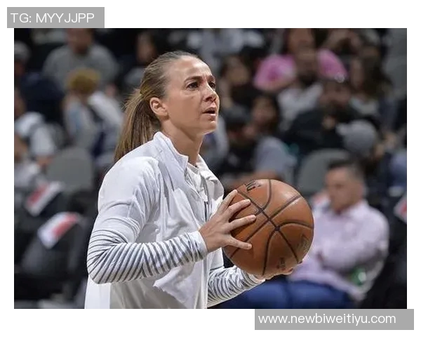 哈蒙执教王牌四年三夺总冠军成就WNBA传奇教练之路